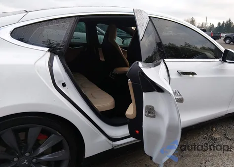 2015 Tesla Model S 70D/85D/P85D из США, поврежденный, VIN 5YJSA1H27FF080859